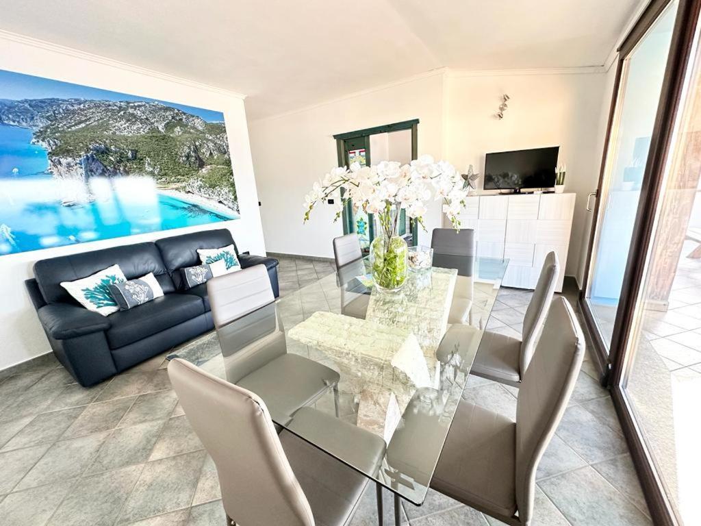 Cala Gonone Houseアパートメント エクステリア 写真